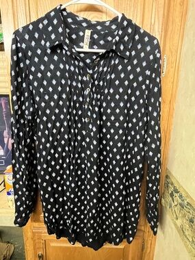Mudd Long-Sleeve Button Front Printed Shirt